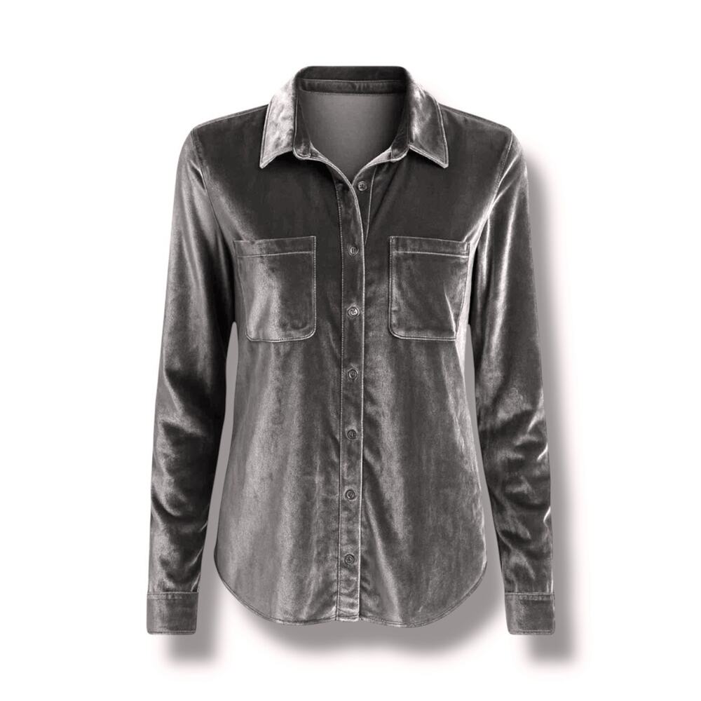 Anthropologie Pilcro Relaxed Velvet Button-up in Smoke (Grey) - Medium